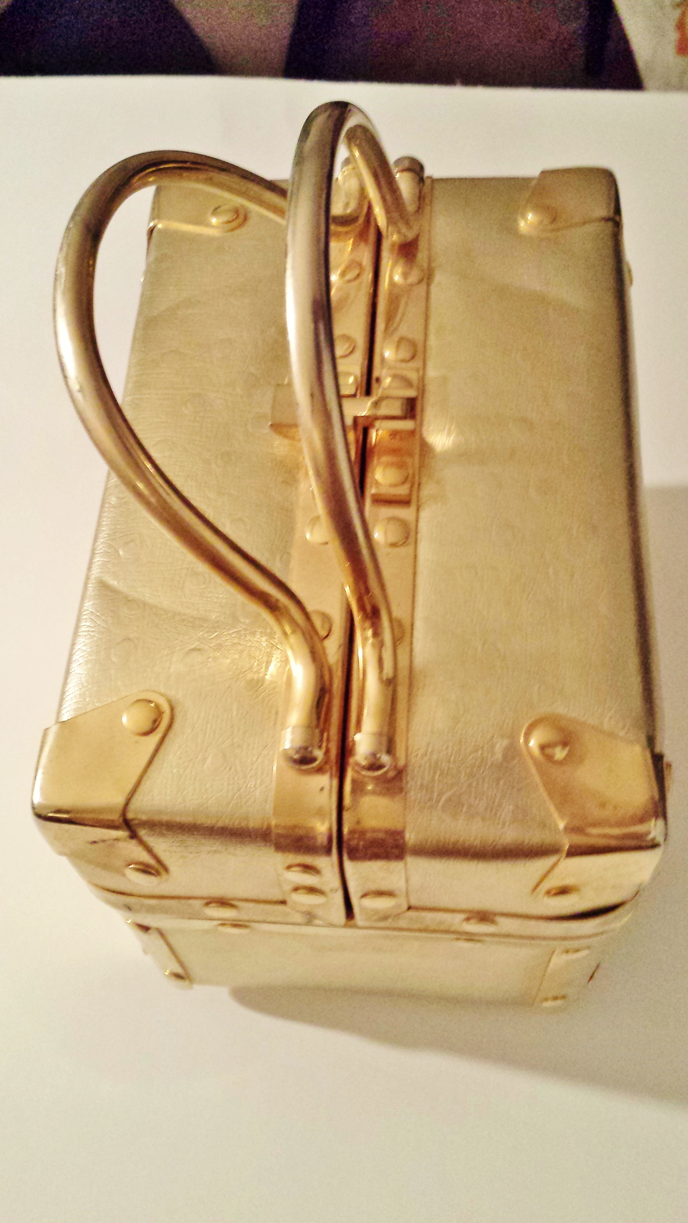 Gold Leather Hand Bag, Box Style, Travel Trunk Purse, Chic Stylish Vintage  Bag